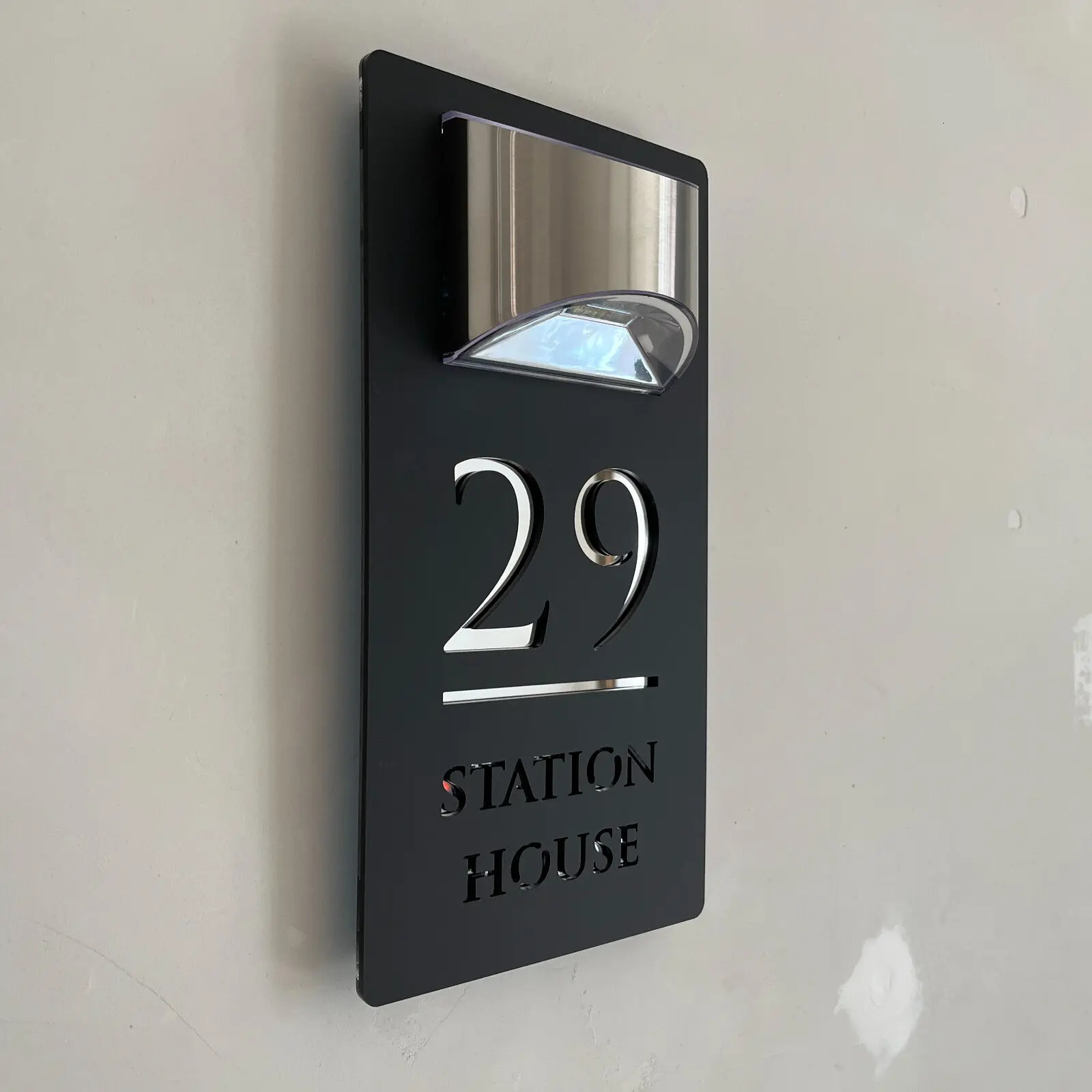 29cm Premium Solar House Sign LED Illuminated Laser Cut Contemporary Modern Door Number Plaque Matte Black White Mirror Silver 231226