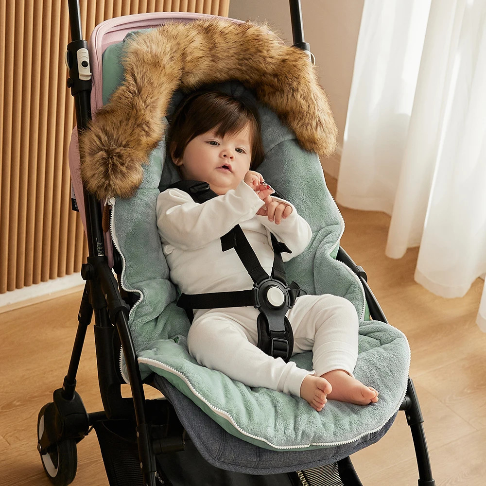 Stroller Footmuff Winter Baby Sleeping Bag In Pram Removable Thicker Fur Collar Warm Flannel born Baby Envelope 231227