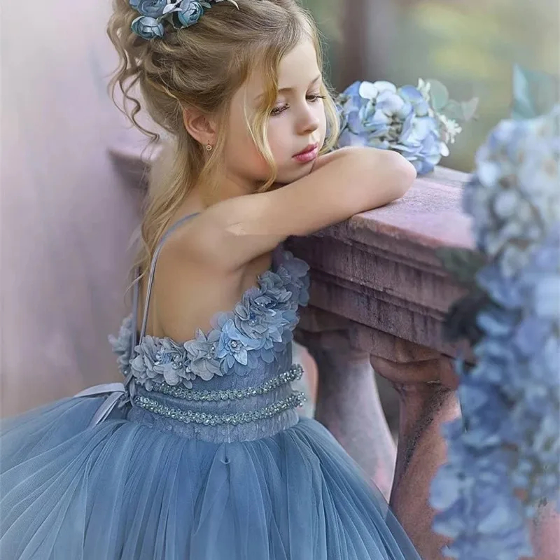 Dusty Blue Spaghetti Cute Girls Pageant Dresses With 3D Floral Appliques Tiered Ruffle Kids Formal Wear Wedding Party Flower Girl Dress Long First Com