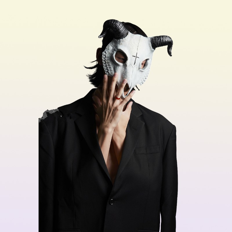 Halloween Billy Goat Half Face Masquerade Carnival Party Props Rave Sheep Bone Skull Cosplay Animal Mask9675875