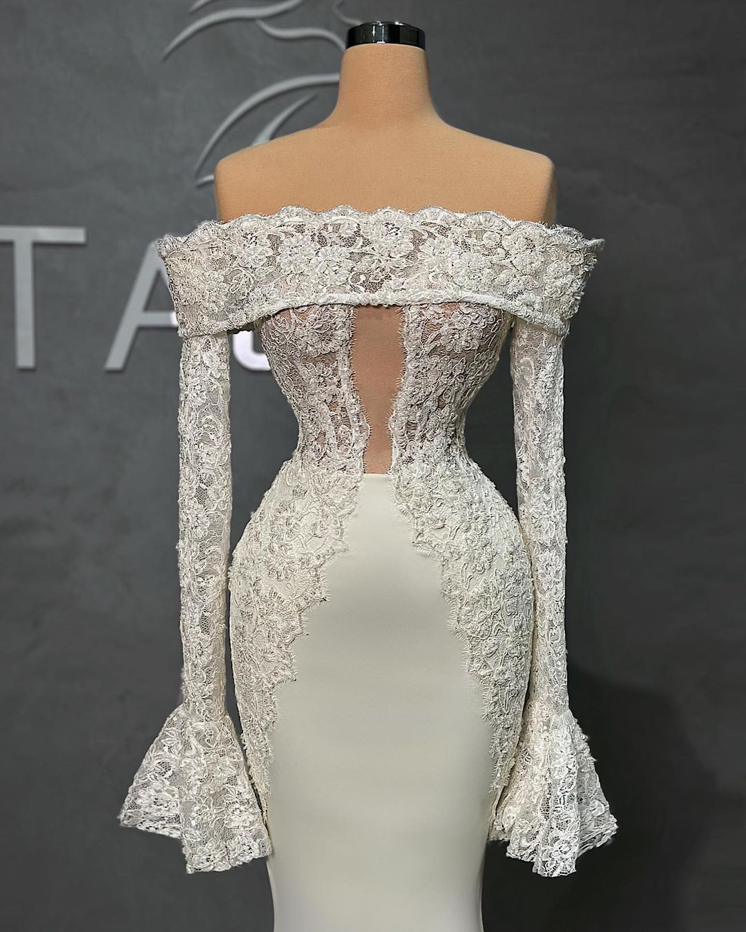 Simple Lace Mermaid Wedding Dress Elegant Off The Shoulder Full Sleeve Trumpet Bridal Gowns Robe De Soiree