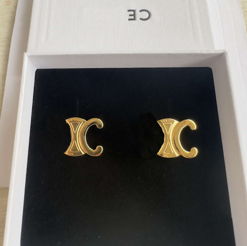 Stud Stud Luxury Earring Designer Jewelry women Classic Brand Ornaments Wedding Party Accessories Hoop Gold Silver Arc de CE high-quality Earrings 2024