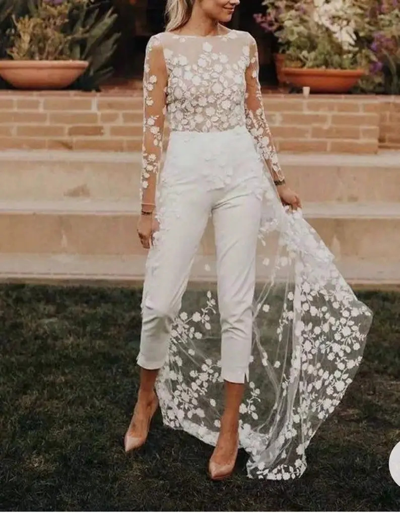 Boho Beach Lace Jumpsuits Wedding Dresses For Bride Illusion Long Sleeves Sexy Backless Country Bridal Gowns With Train
