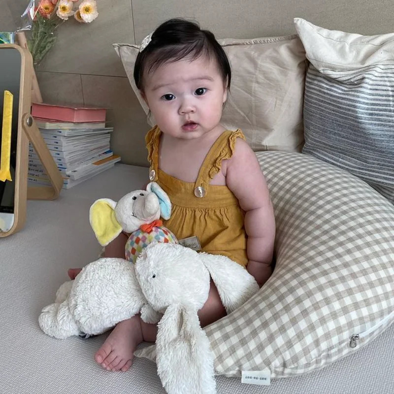 INS Baby Moon Soothing Pillow Plaid Super Soft Children's Sleeping Breastfeeding Cushion born Bedding Decoration 60cm 231228