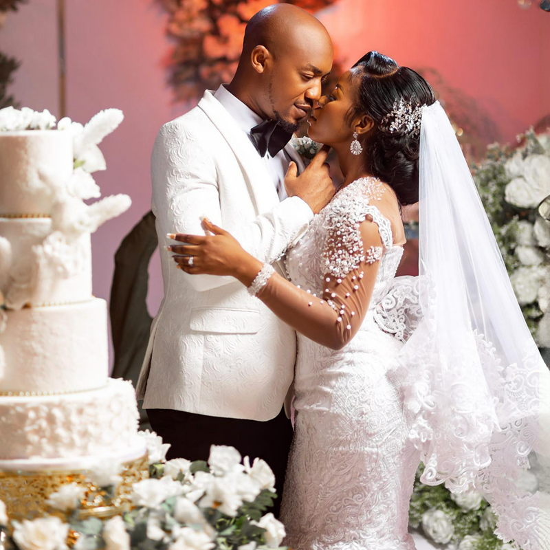 R&W Plus Size Aso Ebi Wedding Dresses Sheer Neck Illusion Long Sleeves Tulle Lace Bridal Gowns for African Arabic Nigeria Black Women Tiered Mermaid M