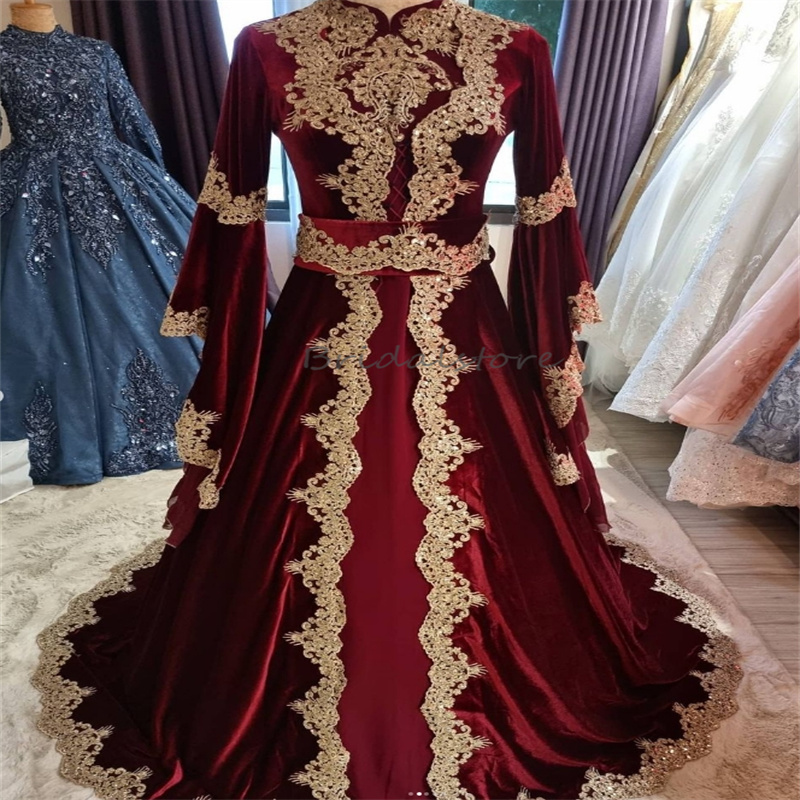 Traditional Burgundy Morrocan Wedding Dress With Gold Appliques Velvet Muslim Arabic Dubai Bridal Gowns Long Sleeve Bride Dress Indian Abaya 2024 Robe