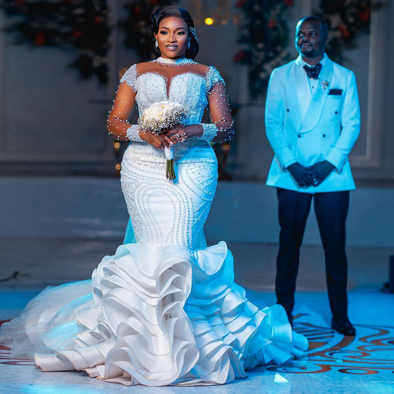 Plus Size Aso Ebi Wedding Dresses Sheer Neck Illusion Long Sleeves Tulle Lace Bridal Gowns for African Nigeria Black Women Tiered Mermaid Pearls Marri