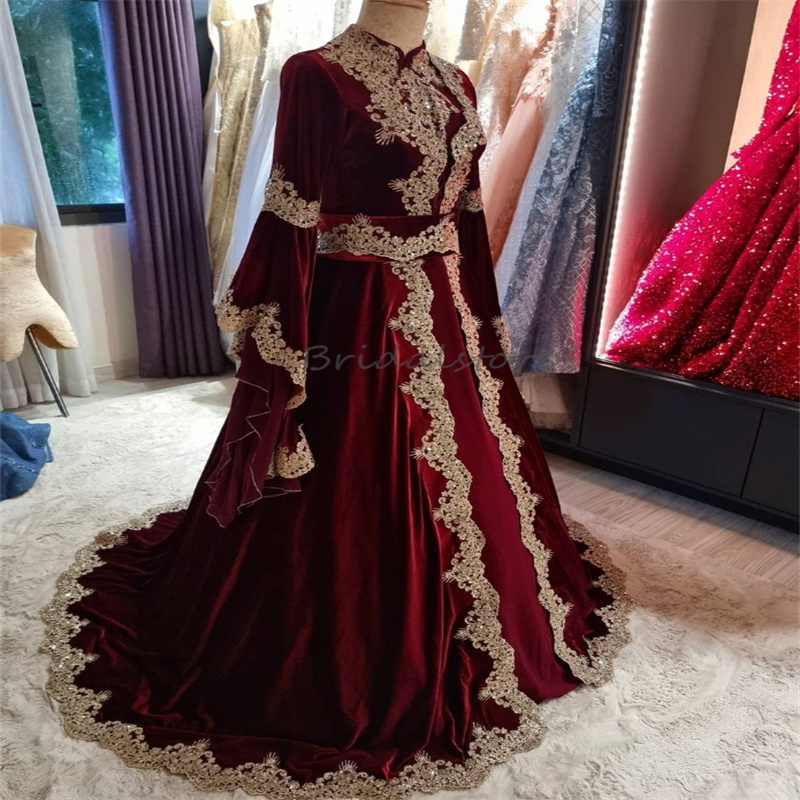 Traditional Burgundy Morrocan Wedding Dress With Gold Appliques Velvet Muslim Arabic Dubai Bridal Gowns Long Sleeve Bride Dress Indian Abaya 2024 Robe