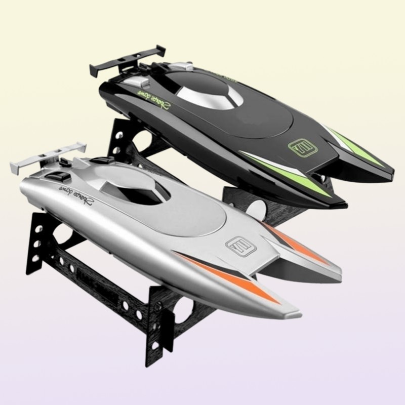 Electric RC Boats 2 4Ghz RC Racing Boat High Speed Yacht 30 KM H Remote Control Speedboat Rowing Ship Model USB Charging Water Gam