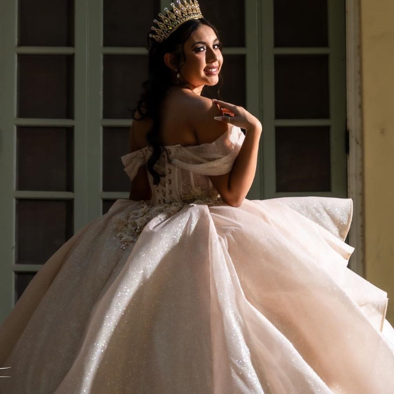 Champagne Shiny Quinceanera Dresses Ball Gown Crystal Appliques Lace Pleat Corset Sweet 16 Dress Vestido De 15 Anos