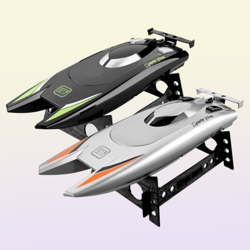 Electric RC Boats 2 4Ghz RC Racing Boat High Speed Yacht 30 KM H Remote Control Speedboat Rowing Ship Model USB Charging Water Gam