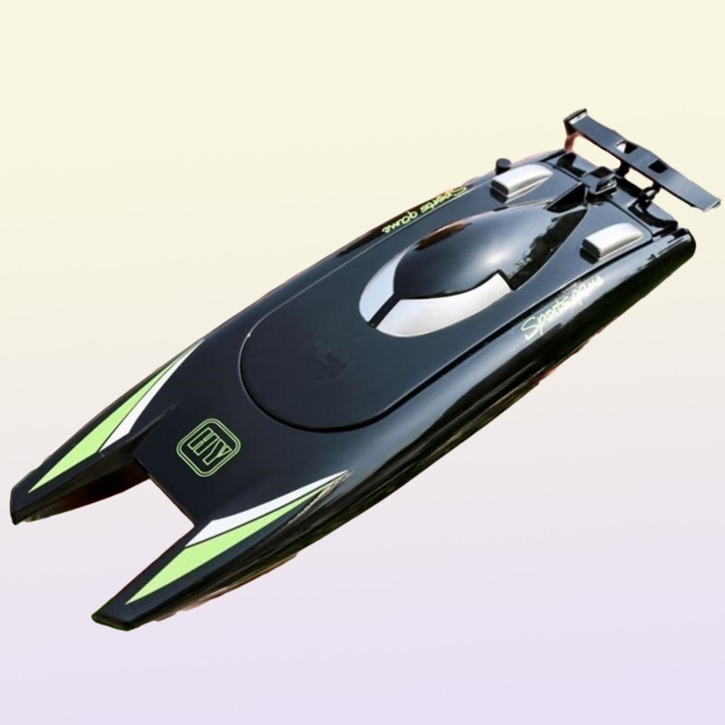 Electric RC Boats 2 4Ghz RC Racing Boat High Speed Yacht 30 KM H Remote Control Speedboat Rowing Ship Model USB Charging Water Gam