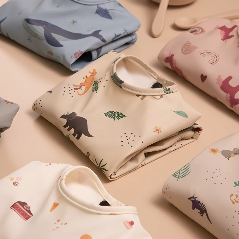 Baby Feeding Bibs Long Sleeves Waterproof Kids Aprons with Pocket Babies Stuff Children Meal Eating Bib For Infant Boys Girls 231229
