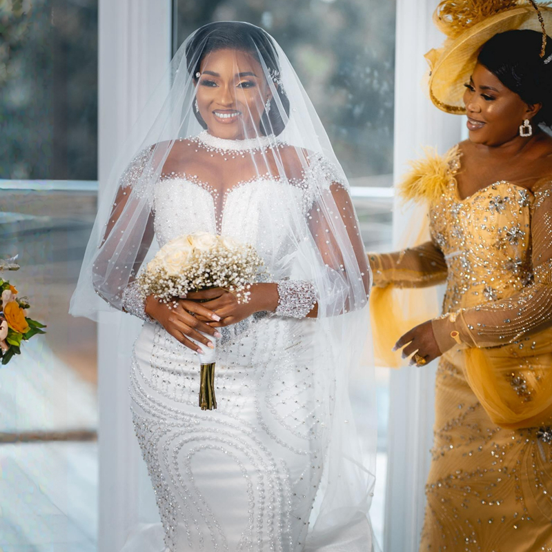 Plus Size Aso Ebi Wedding Dresses Sheer Neck Illusion Long Sleeves Tulle Lace Bridal Gowns for African Nigeria Black Women Tiered Mermaid Pearls Marri