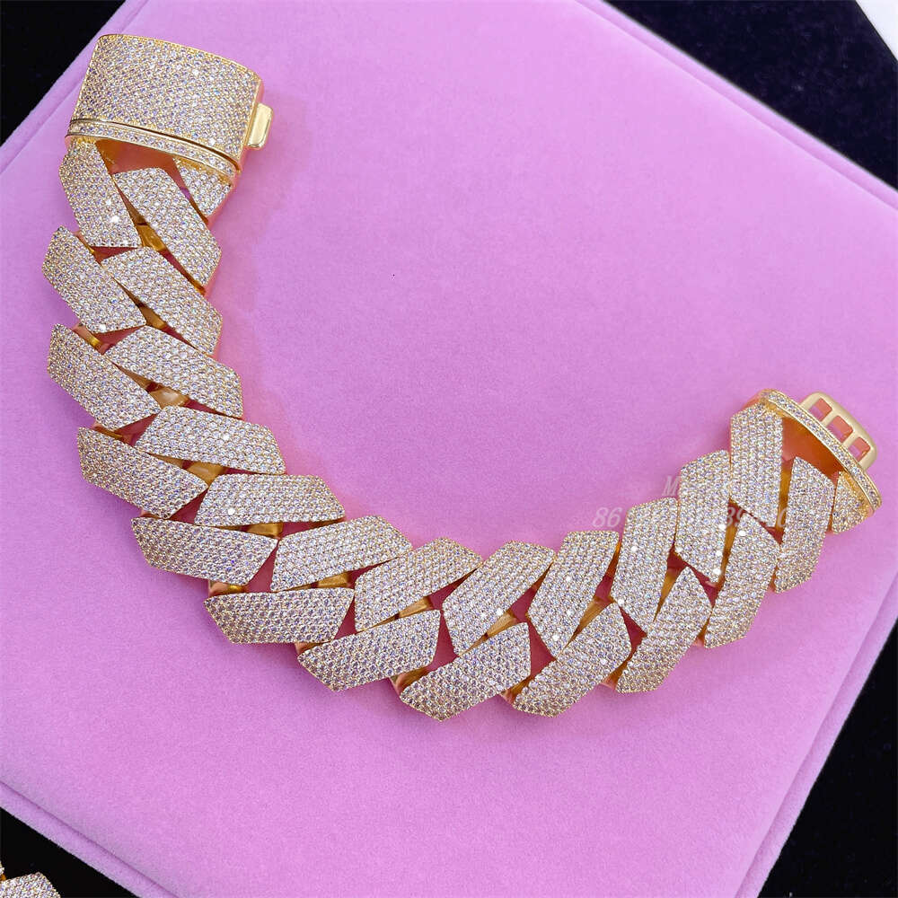 Luxury Necklace 30mm Width Silver Zirconia Iced Out Cuban Link Chain Diamond Big Jewelry