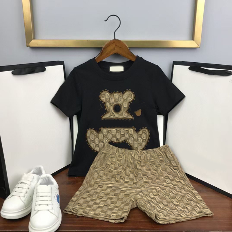 big boy summer suit kids Short sleeved shorts set Childrens clothing boys girls handsome printed cartoon teddy bear two-piece sets CSD2312302