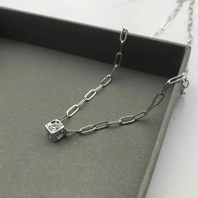 925 Sterling Silver Square Cube With Diamond Necklace France Paris Women's Classic Dinhvan Necklace Wedding Gift 231229