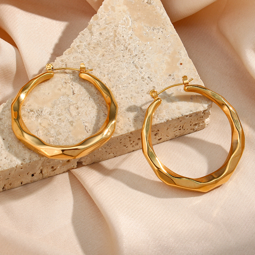 Hoop Huggie Hollow Light Weight Comfortable Cutted Surface Stainless Steel Hoop Earrings For Women 18K Gold PVD Plated Jewelry 230701