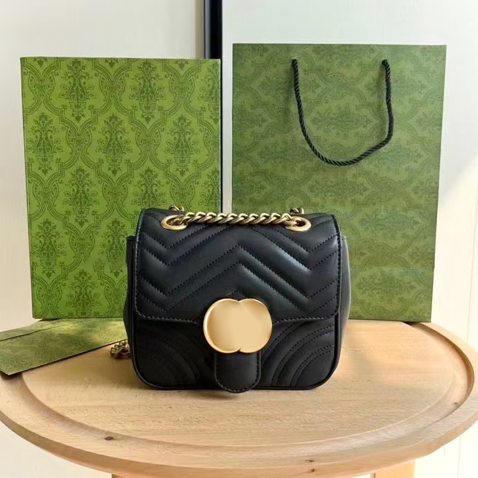 womens Genuine leather cross bodys toiletry bag Luxury quilted COOL Designer tote bags Flip chain clutch Messenger bag Mens Marmont square shoulder camera hand bags, Red gold
womens Genuine leather cross bodys toiletry bag Luxury quilted COOL Designer tote bags Flip chain clutch Messenger bag Mens Marmont square shoulder camera hand bags, Red gold