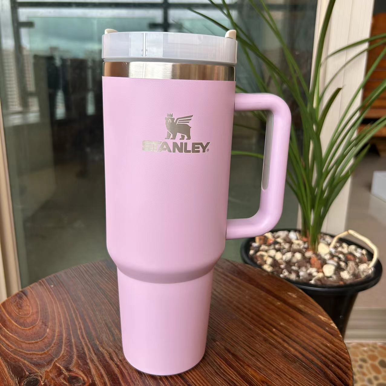 With logo Pink Stanley 40oz Mugs Tumblers With Handle Insulated Tumbler Lids Straw Stainless Steel Coffee Termos Cup ready to ship Stanley2.0, Multi-color
With logo Pink Stanley 40oz Mugs Tumblers With Handle Insulated Tumbler Lids Straw Stainless Steel Coffee Termos Cup ready to ship Stanley2.0, Multi-color
