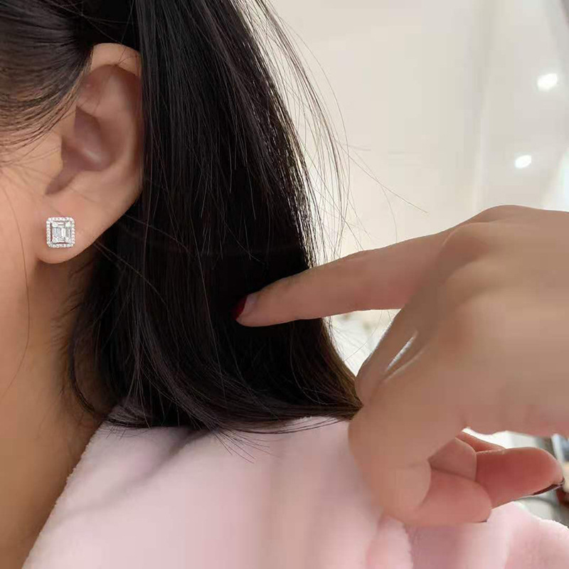 2023 Sparkling Stud Earrings Luxury Jewelry 925 Sterling Silver T Princess Cut White Topaz CZ Diamond Gemstones Party Promise Women Wedding Earring Gi