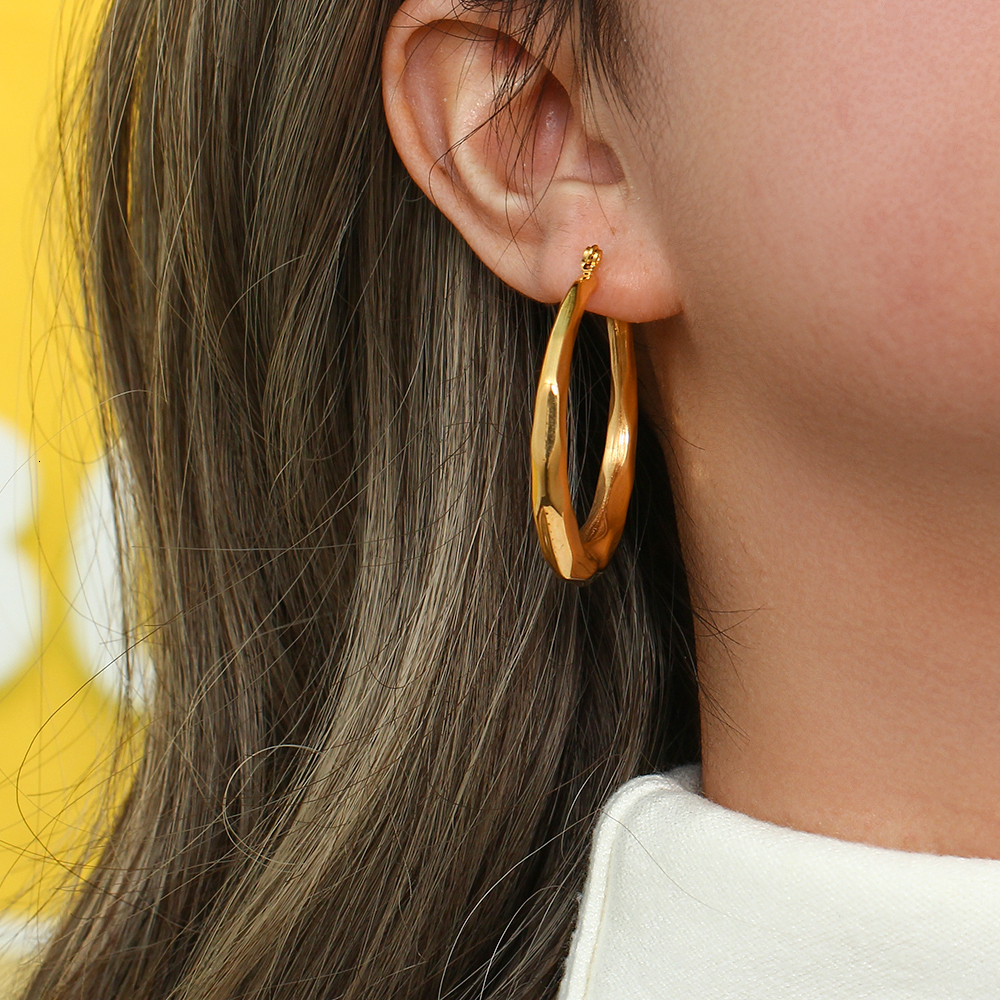 Hoop Huggie Hollow Light Weight Comfortable Cutted Surface Stainless Steel Hoop Earrings For Women 18K Gold PVD Plated Jewelry 230701