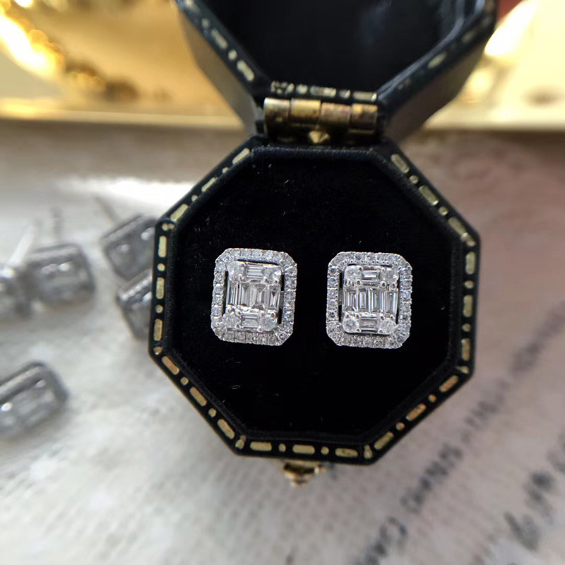 2023 Sparkling Stud Earrings Luxury Jewelry 925 Sterling Silver T Princess Cut White Topaz CZ Diamond Gemstones Party Promise Women Wedding Earring Gi