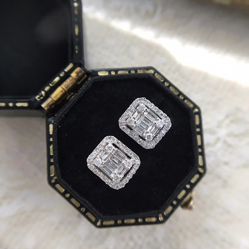 2023 Sparkling Stud Earrings Luxury Jewelry 925 Sterling Silver T Princess Cut White Topaz CZ Diamond Gemstones Party Promise Women Wedding Earring Gi