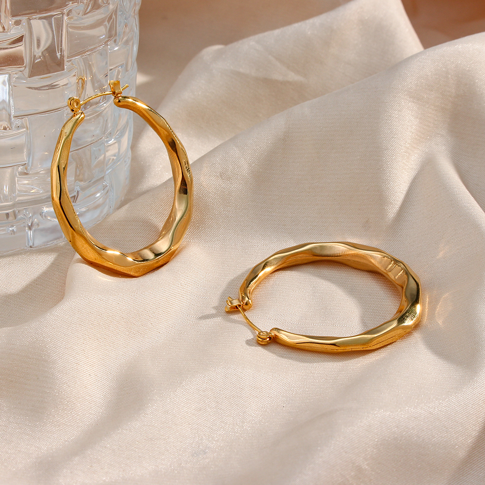 Hoop Huggie Hollow Light Weight Comfortable Cutted Surface Stainless Steel Hoop Earrings For Women 18K Gold PVD Plated Jewelry 230701