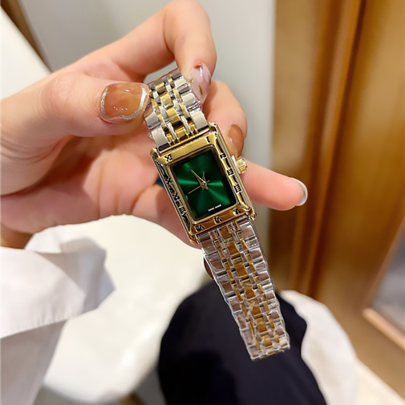 Fashion Full Brand Wrist Watch Women Ladies Rectangle Style Luxury With Logo Steel Metal Band Quartz Clock G154, Gold silver black
Fashion Full Brand Wrist Watch Women Ladies Rectangle Style Luxury With Logo Steel Metal Band Quartz Clock G154, Gold silver black
