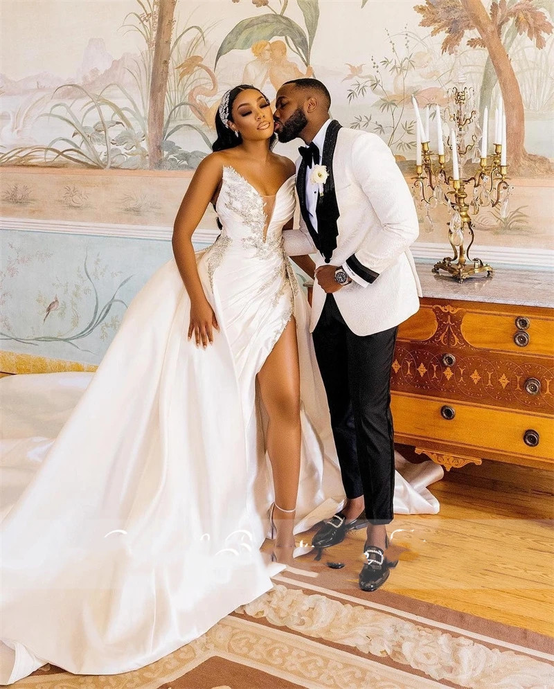 2023 White Plus Size Arabic Aso Ebi Wedding Dress High Split Sparkly Black Girl One Shoulder Sexy Satin Bridal Gowns 322 6660311