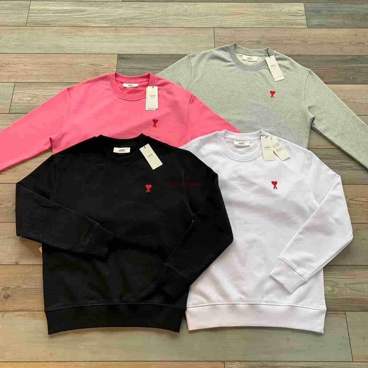 Ami Designer Fashion Clothing Men' Sweatshirts Simple Spring Autumn Ami Pure Color Little Love Sweater 450g Terry Cloth Long Sleeve Casual Sweatshirt, Shipping fee
Ami Designer Fashion Clothing Men' Sweatshirts Simple Spring Autumn Ami Pure Color Little Love Sweater 450g Terry Cloth Long Sleeve Casual Sweatshirt, Shipping fee
