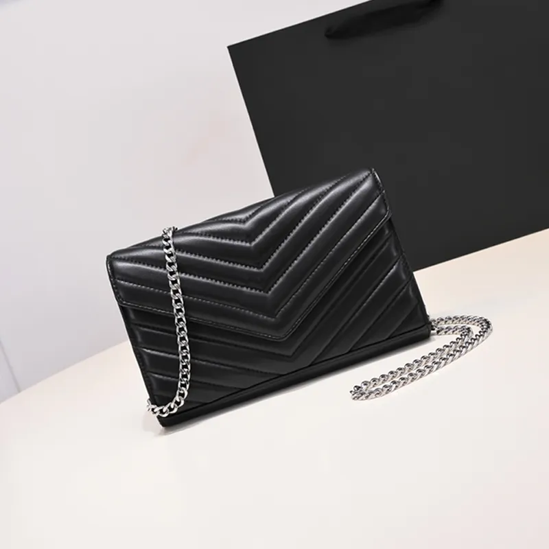 Designers bags Fashion women Luxurys Crossbody bag Messenger lady messenger Bags Handbag woman Tote Satchel Purse black gold silver chain PU Leather purse wallet, Caviar black gold
Designers bags Fashion women Luxurys Crossbody bag Messenger lady messenger Bags Handbag woman Tote Satchel Purse black gold silver chain PU Leather purse wallet, Caviar black gold