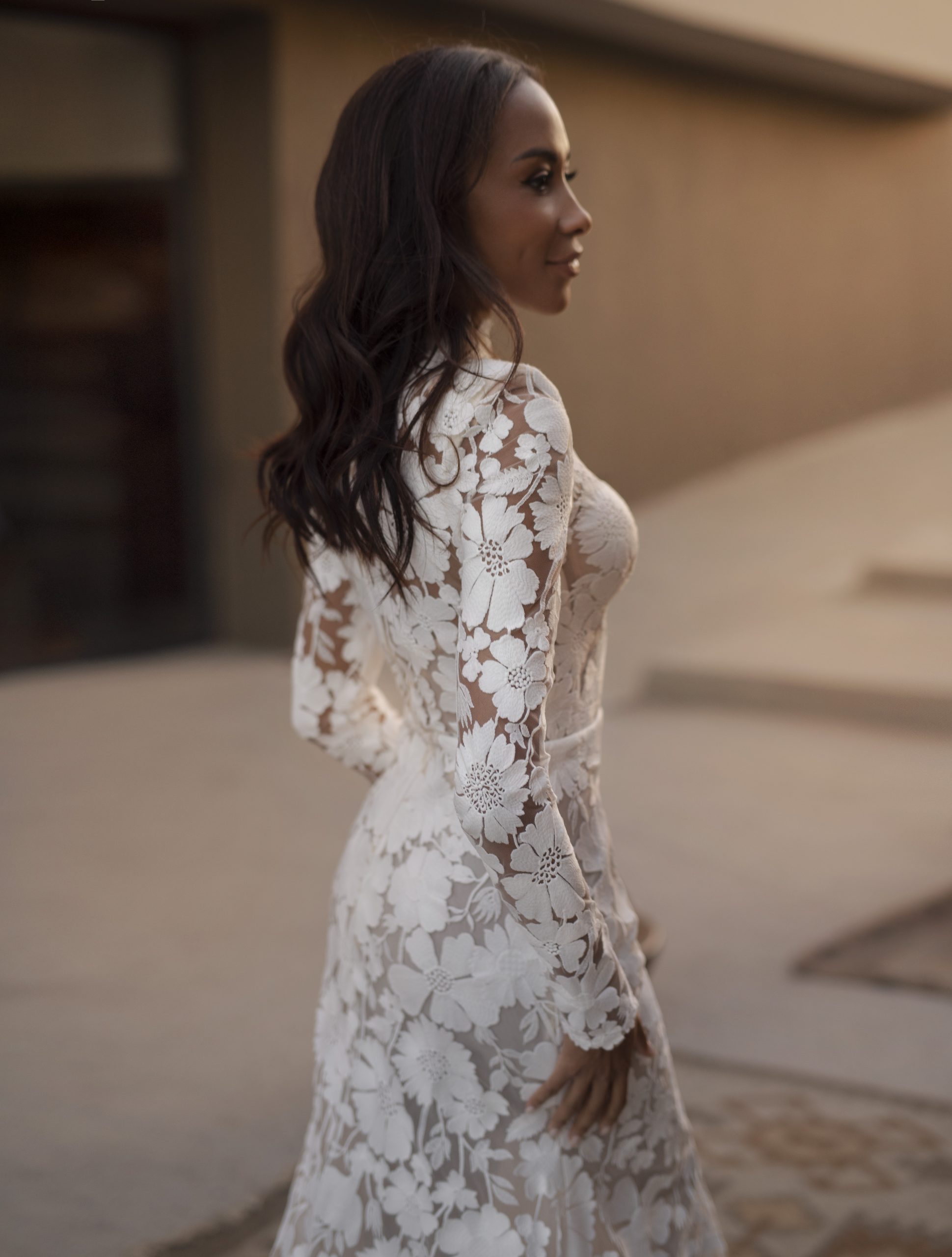 Elegant Mermaid Dresses High Neck Long Sleeves Lace Wedding Dress Sweep Train Robe De Mariee Bridal Gowns 0515