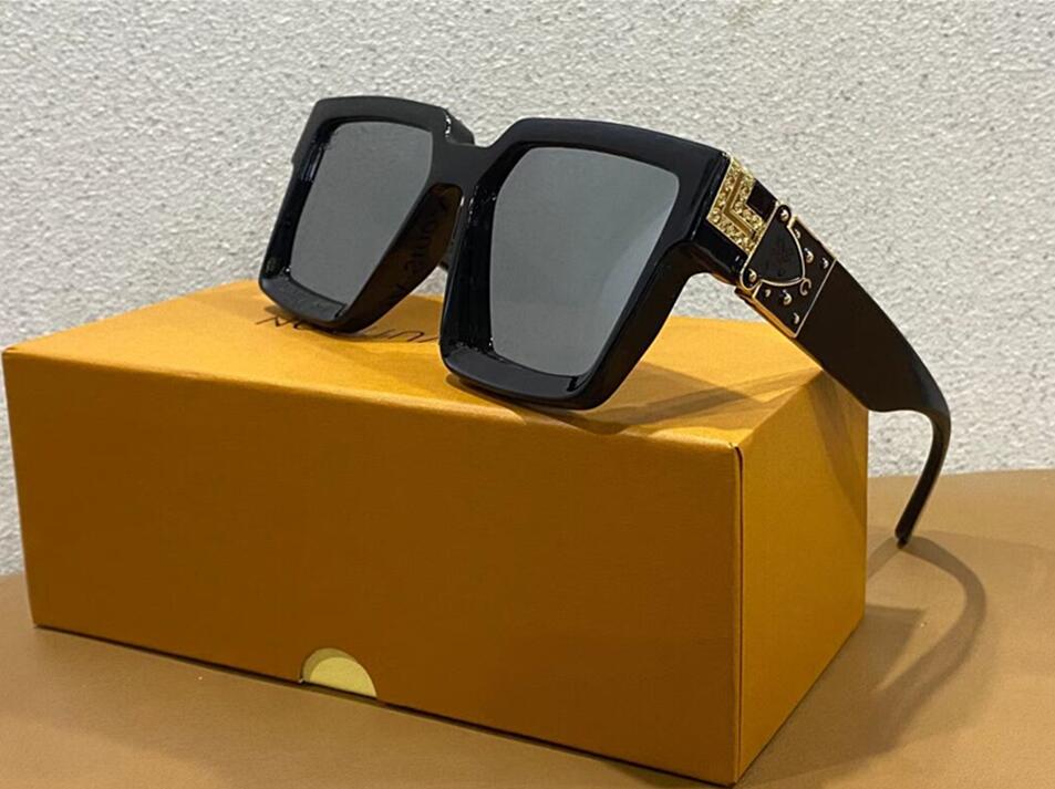 Fashion Sunglasses Retro Rectangle Women Designer Vintage Small Frame Sun Glasses Ladies Classic Black Square Oculos De SolSunglasses box
Fashion Sunglasses Retro Rectangle Women Designer Vintage Small Frame Sun Glasses Ladies Classic Black Square Oculos De SolSunglasses box