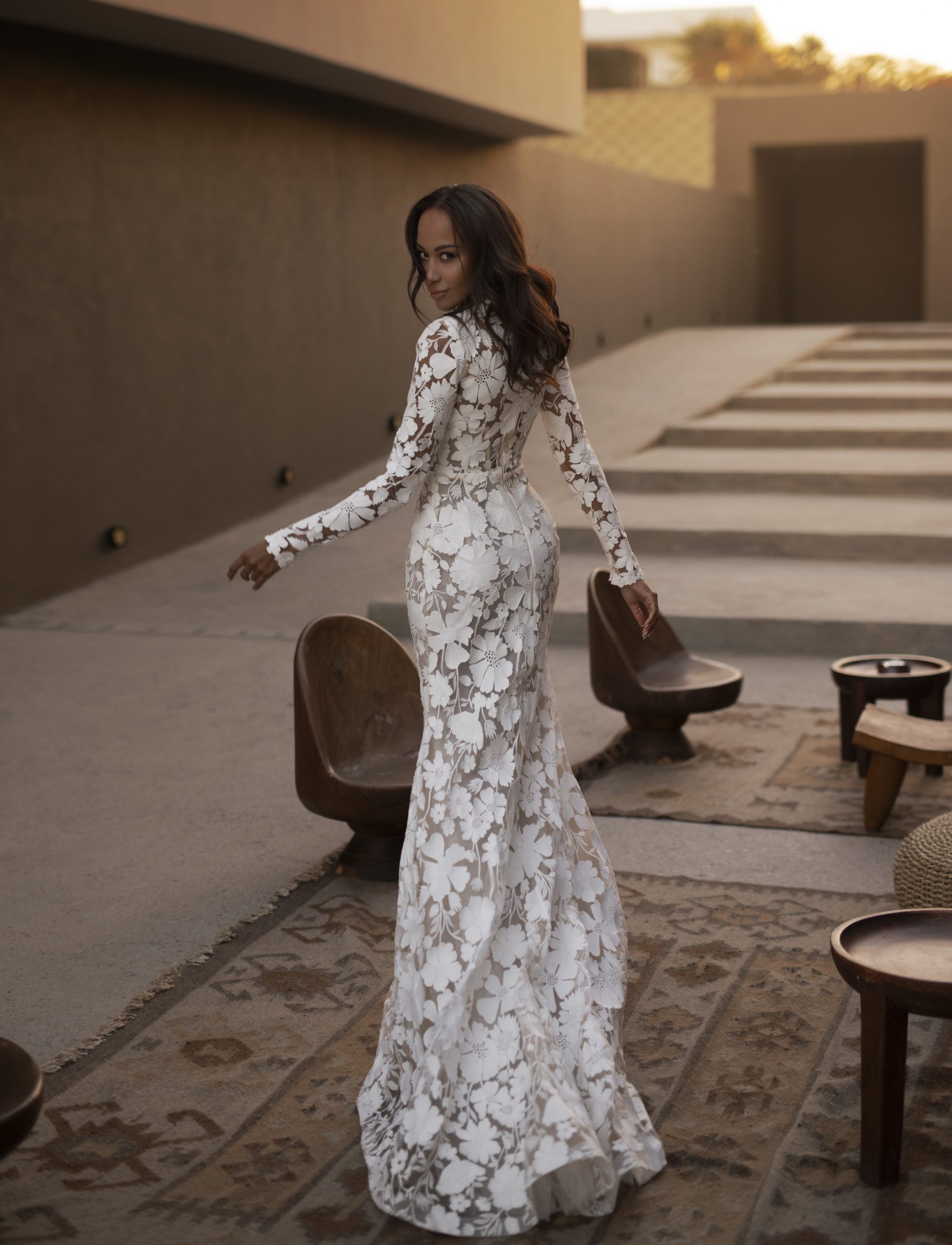 Elegant Mermaid Dresses High Neck Long Sleeves Lace Wedding Dress Sweep Train Robe De Mariee Bridal Gowns 0515