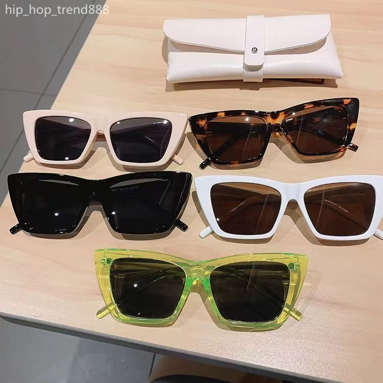 Mica sunglasses popular designer women fashion retro Cat eye shape frame glasses Summer Leisure wild style UV400 Protection come with case
Mica sunglasses popular designer women fashion retro Cat eye shape frame glasses Summer Leisure wild style UV400 Protection come with case