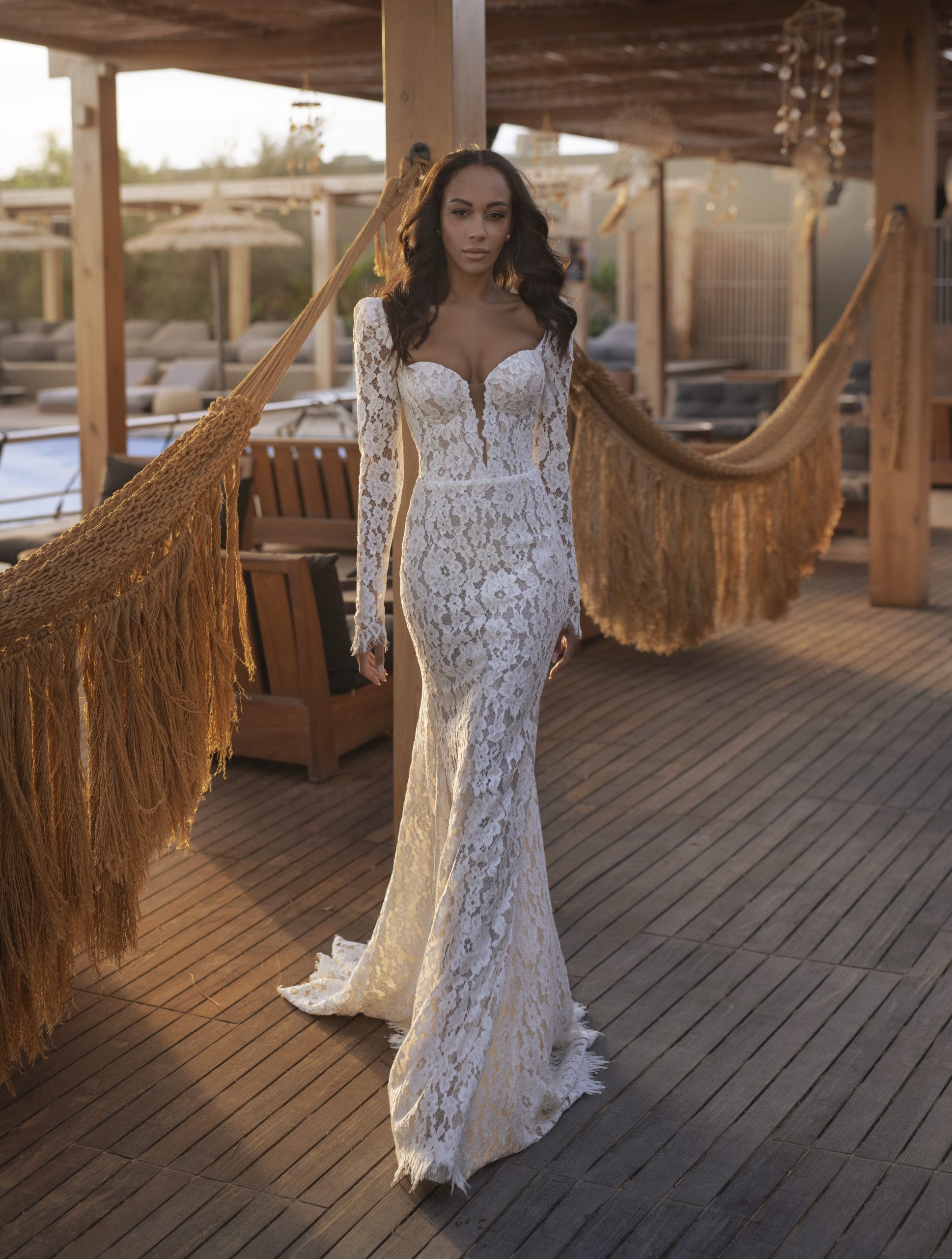Mermaid Wedding Dresses 2024: Lace Long Sleeves Sweetheart Bridal Gown
