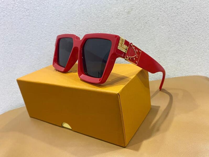 Luxury designer sunglasses men women sunglasses glasses brand luxury sunglasses Fashion classic leopard UV400 Goggle With Box Frame travel beach Factory Store go
Luxury designer sunglasses men women sunglasses glasses brand luxury sunglasses Fashion classic leopard UV400 Goggle With Box Frame travel beach Factory Store go