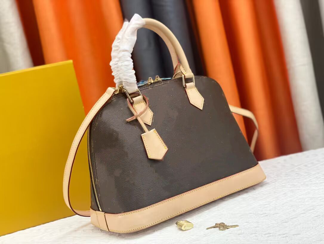 new pattern woman leather with the shoulder bags classic luxurys designers fashion women Handbag,M53151, Brown
new pattern woman leather with the shoulder bags classic luxurys designers fashion women Handbag,M53151, Brown