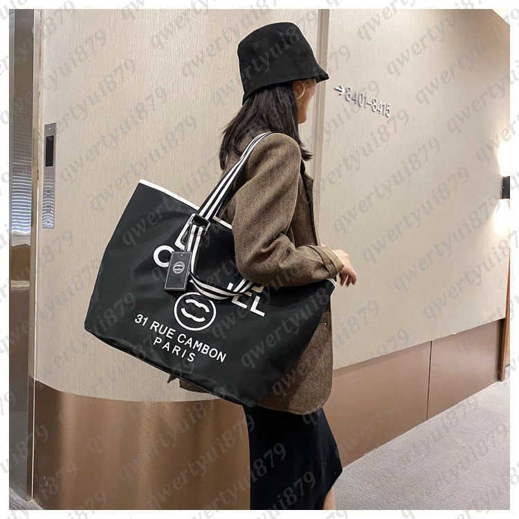 Shopping Bags Luxury Brand Designer Bag Women's Fashion Casual Travel Bag Large Capacity Nylon Mommy Tote Ladies Shoulder Bag Handbag qwertyui879