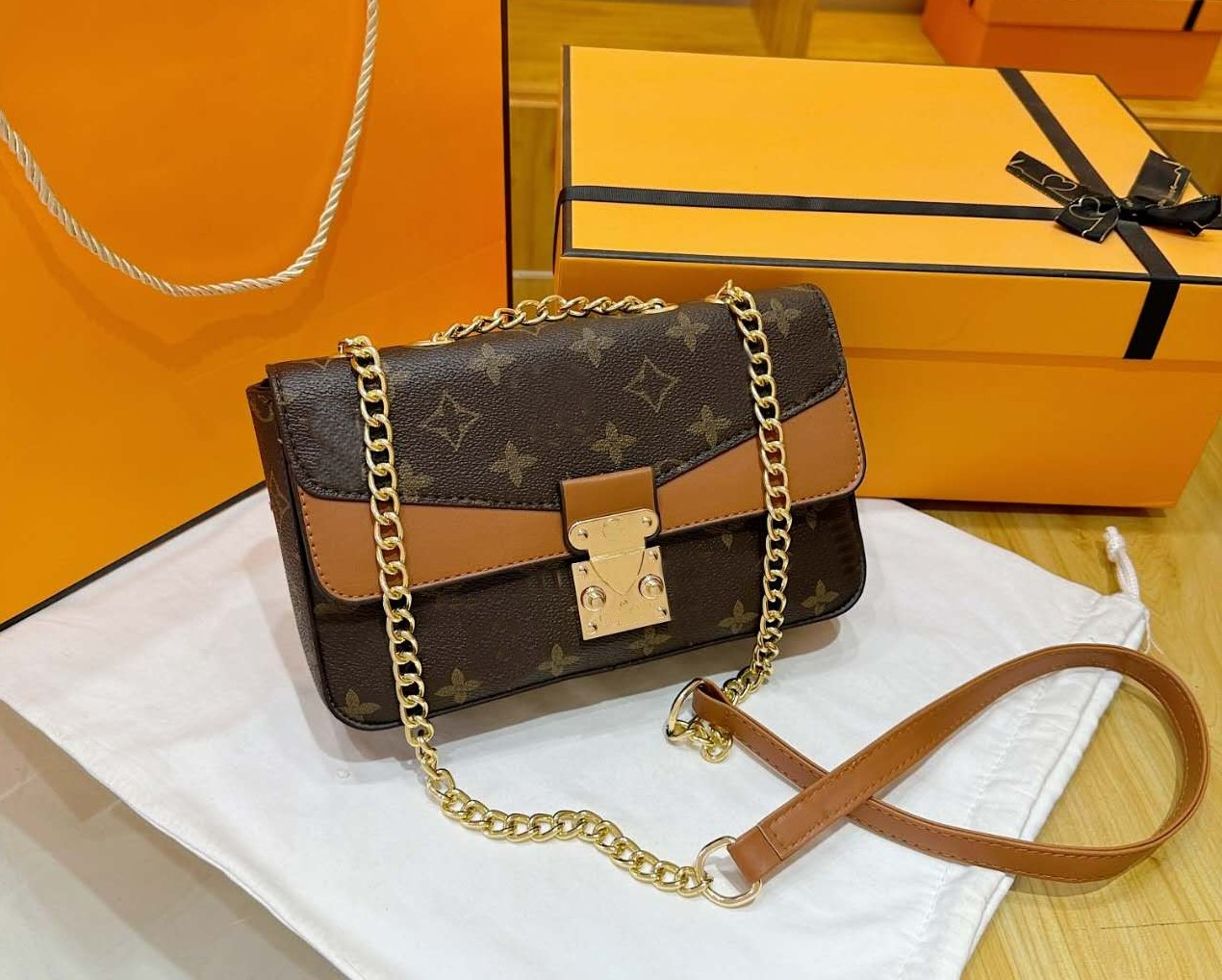 Designers Womens messenger bag Fashion luxurys bags men bag mens Shoulder Lady Totes purse handbags crossbody backpack, Customize
Designers Womens messenger bag Fashion luxurys bags men bag mens Shoulder Lady Totes purse handbags crossbody backpack, Customize