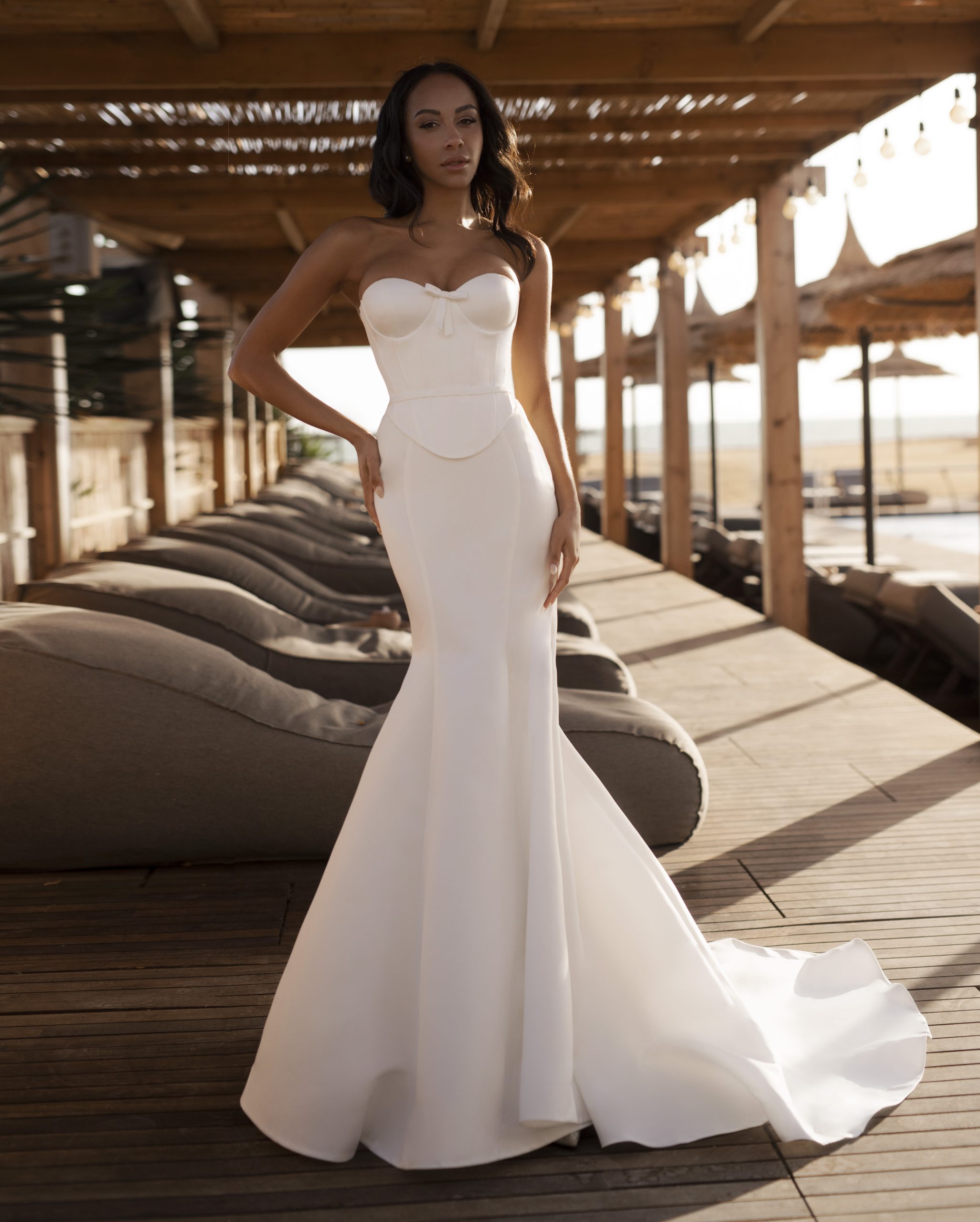 Sweetheart Necke Satin Mermaid Bridal Gown - Elegant Backless Wedding Dress With Sweep Train 6660305