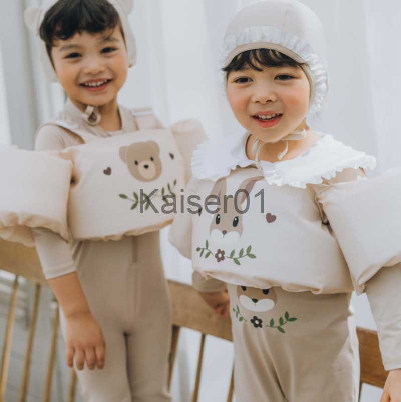 Life Vest Buoy Life Vest Life Jacket Baby Swimsuit Swimming Rings Hot Sell Puddle Jumper Child Kids Baby Children Girl Swim Pool Accessories x0704
Life Vest Buoy Life Vest Life Jacket Baby Swimsuit Swimming Rings Hot Sell Puddle Jumper Child Kids Baby Children Girl Swim Pool Accessories x0704
