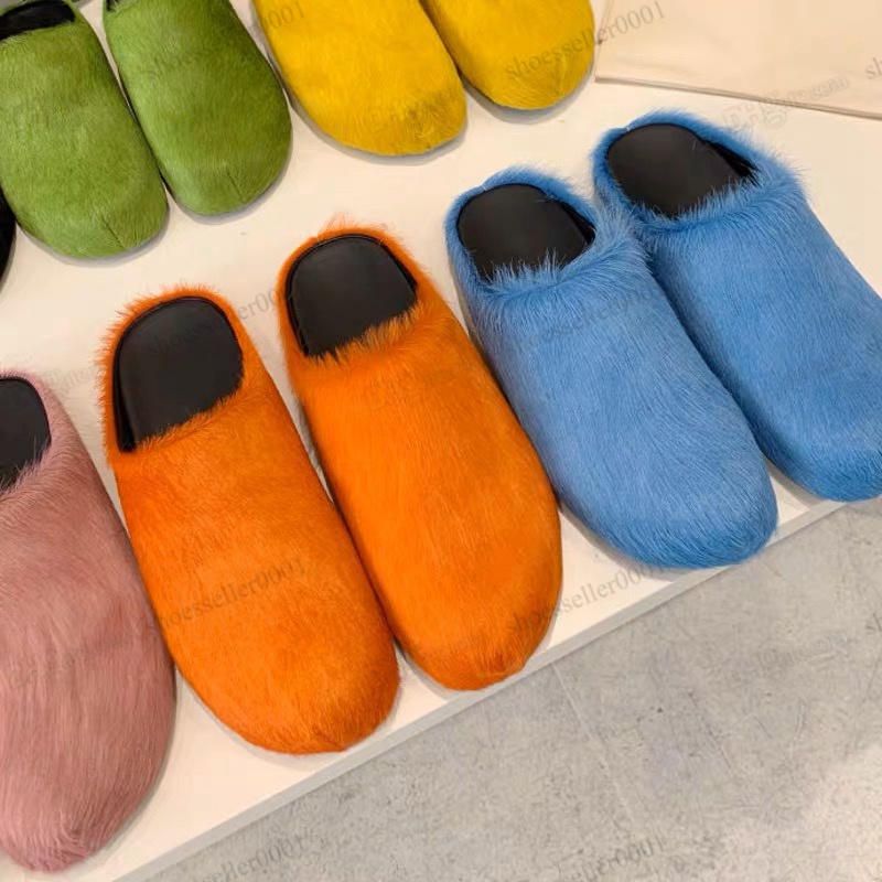 Big size 35-46 High quality horsehair slippers candy color fluff women slide black white blue yellow red green designer Half slipper woman marni slides wool shoes 35-46
Big size 35-46 High quality horsehair slippers candy color fluff women slide black white blue yellow red green designer Half slipper woman marni slides wool shoes 35-46