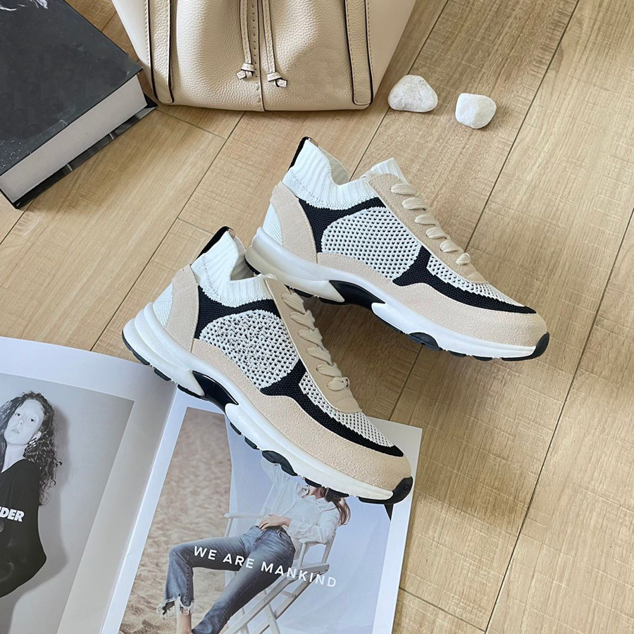 Shoes Thick Soled Casual Women Platform Travel Leather Lace-Up Sneaker 100% Cowhide Fashion Lady Letters Flat Designer Running Trainers Men Gym Sneakers Size