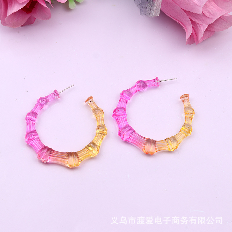 New Contrast Color Bamboo Knot Earrings Acrylic Earrings Personalized Dual Color Painted C-shaped Fashion Simple Earrings Earrings
New Contrast Color Bamboo Knot Earrings Acrylic Earrings Personalized Dual Color Painted C-shaped Fashion Simple Earrings Earrings