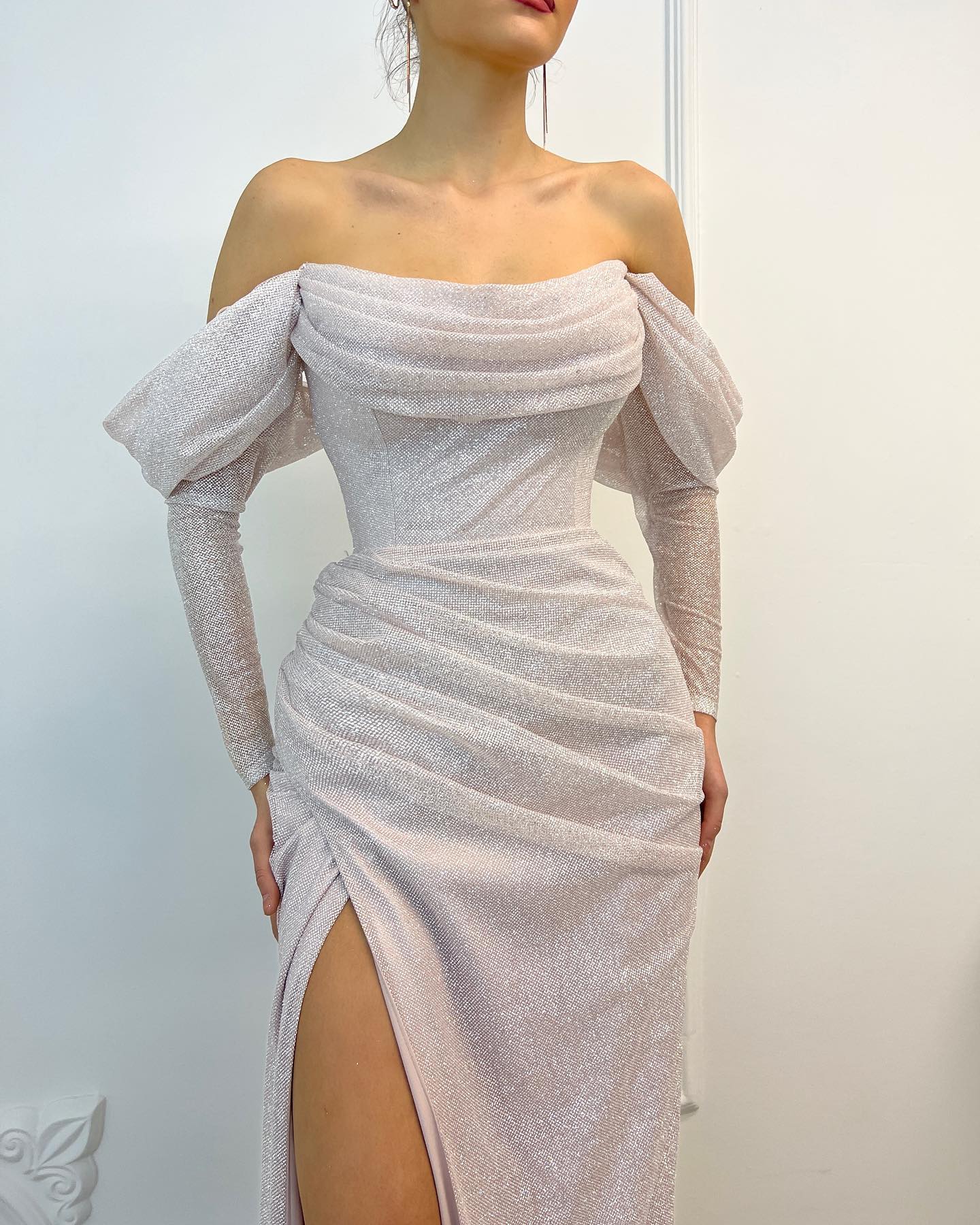 Fashion White Sequins Prom Dresses Off Shoulder Evening Gowns Slit Sleeves Formal Red Carpet Long Special Ocn Party Dress Lz0304