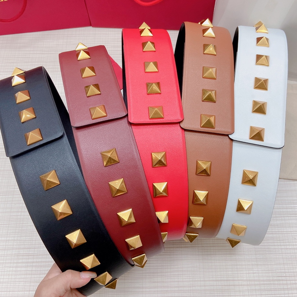VALENTlNO BIG leather belt 7CM designer for man womens belt 5A official replica custom length T0P calfskin European size premium gifts 001
VALENTlNO BIG leather belt 7CM designer for man womens belt 5A official replica custom length T0P calfskin European size premium gifts 001