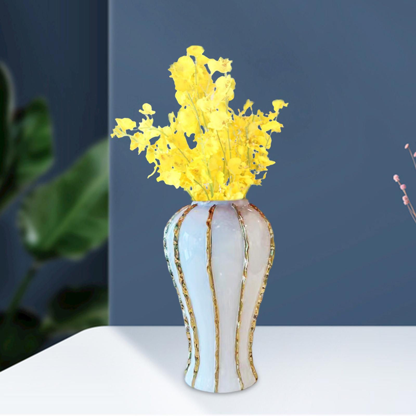 Crafts Ceramic Ginger Jar Storage Jars Floral Arrangement Flower Vase with Lid for Home Office Bookshelf Living Room Decoration
Crafts Ceramic Ginger Jar Storage Jars Floral Arrangement Flower Vase with Lid for Home Office Bookshelf Living Room Decoration